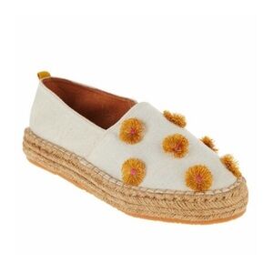 NWOB Silvia Cobos Espadrille Slip On Flower Detail Women's Shoes